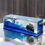 Cruise Ship Liquid Wave Car Dashboard Ornament – Moving Ocean Desk Toy